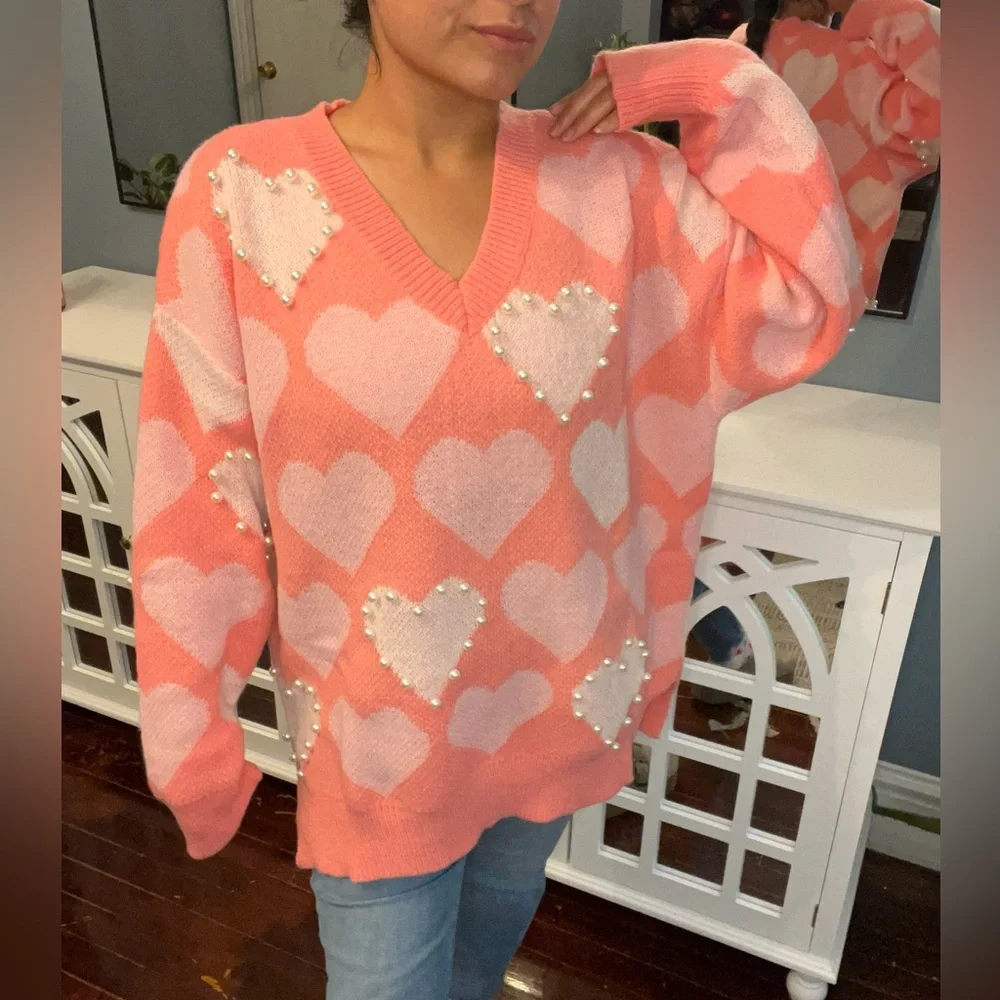 HEART PEARL SIDE SLIT LOOSE FIT V NECK SWEATER - Picture 5 of 8